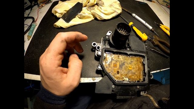 01J927156 VL300 V30 Repair - F125 01798 P0706 смотреть онлайн