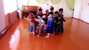 Ехор, старшая разновозрастная группа МБДОУ "Малыш" с. Алханай