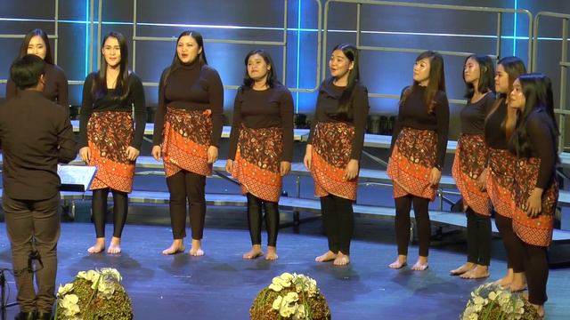 COME UNTO THESE YELLOW SANDS, Amy Beach - GEMA SANGKAKALA FEMALE CHOIR смотреть онлайн
