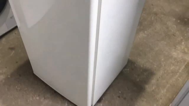 Холодильник ELECTROLUX ERD26098W смотреть онлайн