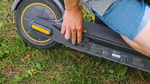 Segway Ninebot Max Electric Scooter Review смотреть онлайн