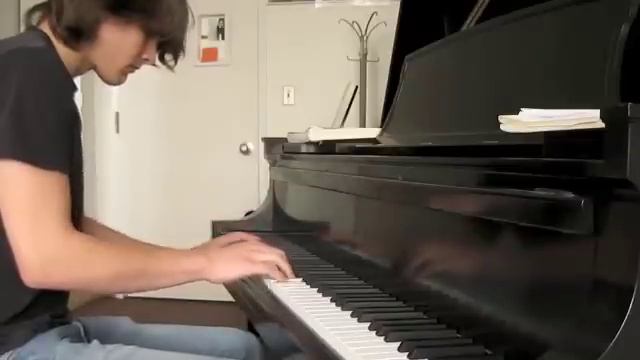 Radiohead - Lotus Flower Piano Cover (Cameron Behringer).m4v смотреть онлайн