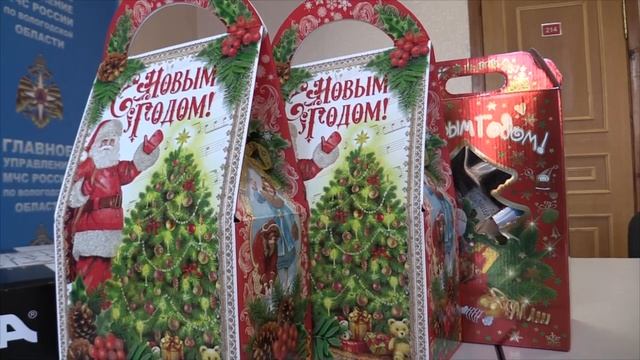 Главное управление МЧС России по Вологодской области приняло участие в акции _Ёлка желаний_ смотреть онлайн