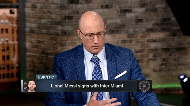 NOT A RETIREMENT LEAGUE? ? Lionel Messi signing challenges MLS' business model | ESPN FC смотреть онлайн