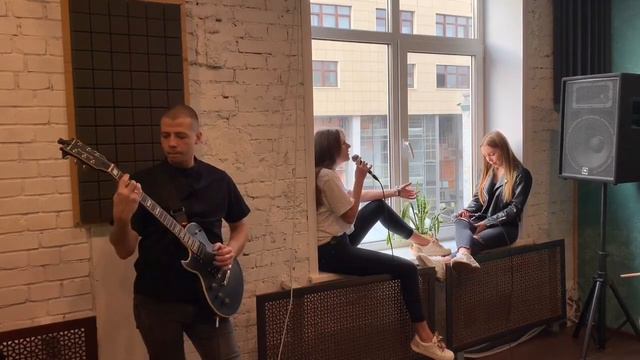 Just Us - Зелёные волны (cover Zivert) смотреть онлайн