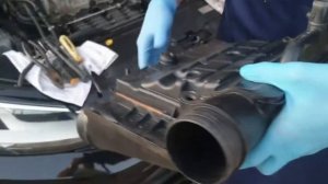 Замена воздушного фильтра VW Jetta 6 1.4TSI