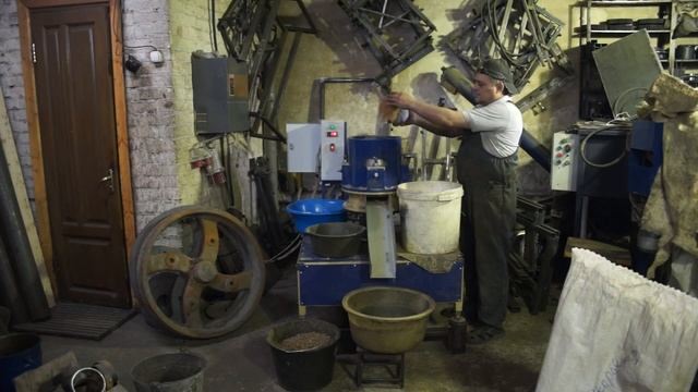 Гранулирование лиственницы на грануляторе с плоской матрицей смотреть онлайн