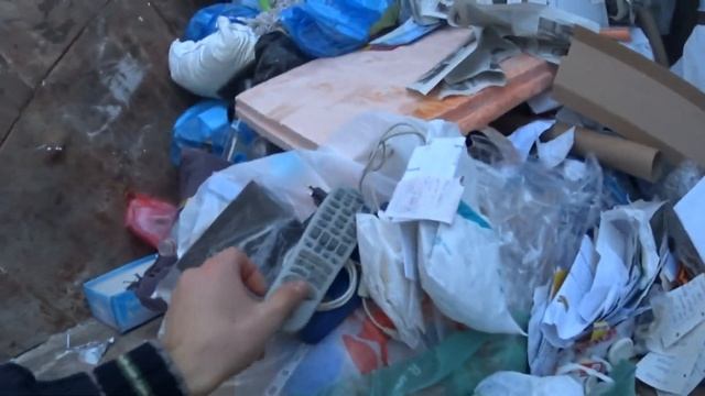 Мои находки в мусорных баках! Много электроники. смотреть онлайн