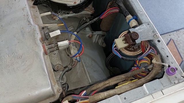 LG Inverter Direct Drive washing machine PE Error Problem | How washing machine Air Trap system wor смотреть онлайн