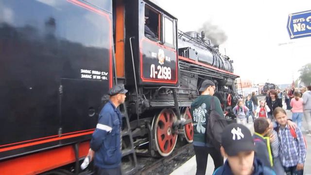 Прибытие ласточки и посадка на Карельский Эскпресс смотреть онлайн