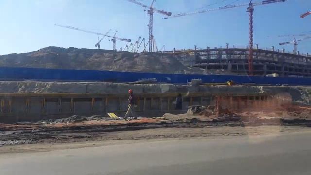 Стадион в Ростове. Так строится стадион в Ростове-на-Дону к чемпионату по футболу. Март 2016. смотреть онлайн