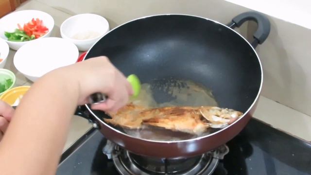 Sweet and Sour Fish | Escabeche | Chia's Kitchen #16 смотреть онлайн