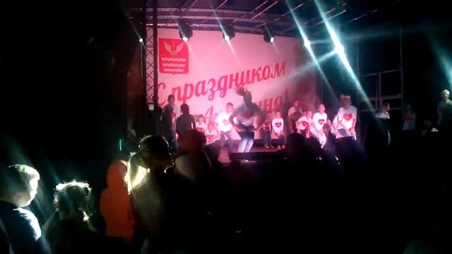 Танец едим едим в соседние село смотреть онлайн
