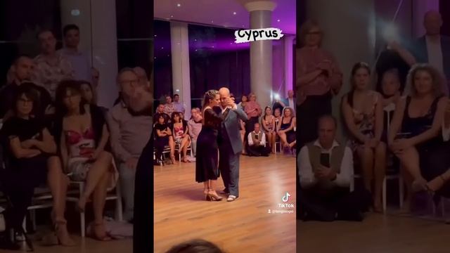 ? Follow ➡️ @tangoexpo Performers: @maricel_giacomini y Horacio Godoy #tango #танго смотреть онлайн