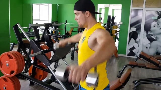 Махи гантелей перед собой(ладони вниз)+махи гантелей в стороны+махи гантелей в наклоне смотреть онлайн