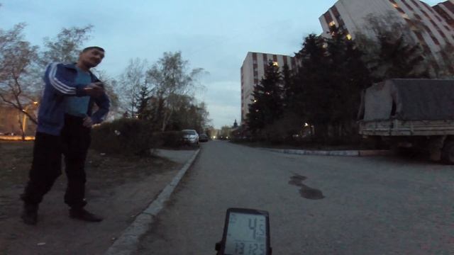 Добрый разговор с собаководом. Перец НЕ против. г.Омск глазами велосипедиста #252 смотреть онлайн