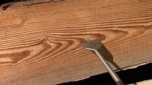 Сверло по дереву. Сверло перовое. Сверло для сверления глубоких отверстий в древесине. Сверло. Dril