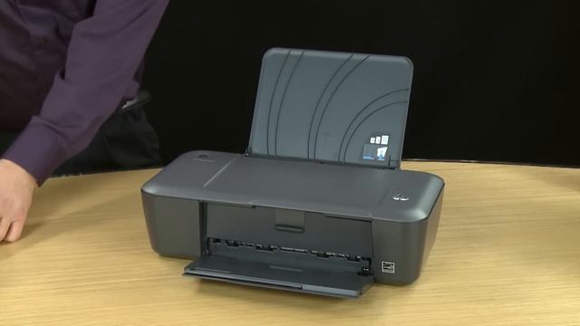 Unboxing and Setting Up the HP Deskjet 1000 Printer | HP смотреть онлайн