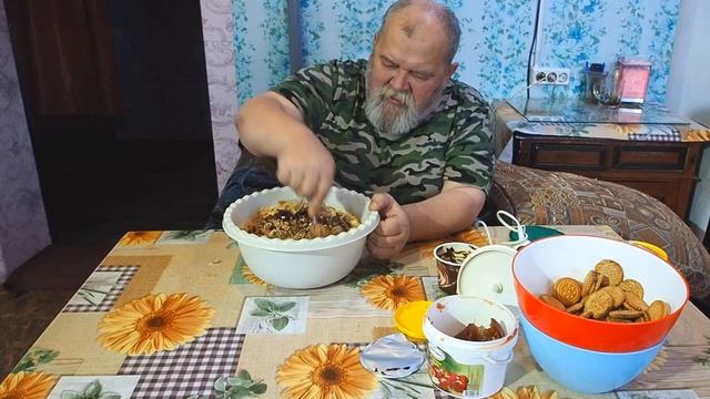 Шоколадная колбаса из печенья и шоколада смотреть онлайн