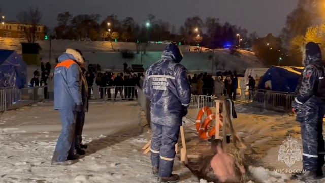Священный праздник для всех верующих прошел спокойно смотреть онлайн