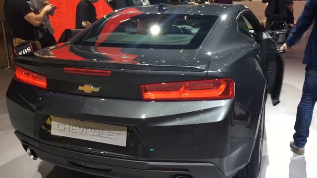 Chevrolet Camaro 2020 vs. Dodge Challenger 2020 смотреть онлайн
