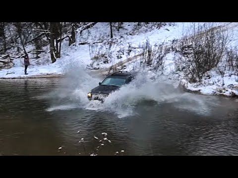 ГАЗ-66 спасает джипы на бездорожье Dodge RAM, Subaru Forester, УАЗ, Rexton, Duster, Suzuki смотреть онлайн
