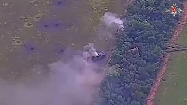 ?世界最強戦車???レオパルド2A4戦車部隊?と???M2ブラッドレー歩兵戦闘車が焼失??驚愕の光景が目の前に広がる！ #戦車破壊 #戦闘車焼失 #驚愕の光景 #世界最強戦車 # смотреть онлайн