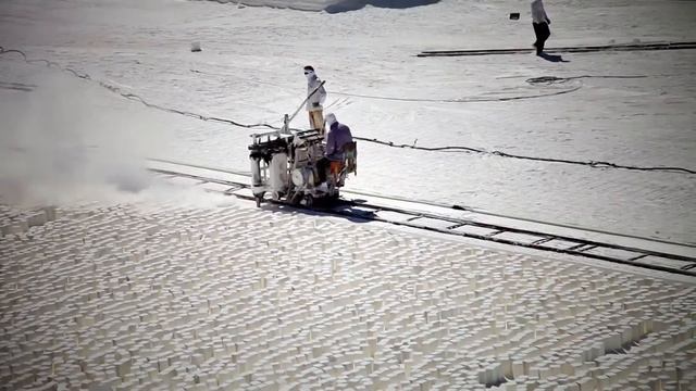 World’s Most Unique Roundabout & Whole Village in a Cave | Mystery Places | Free Documentary смотреть онлайн