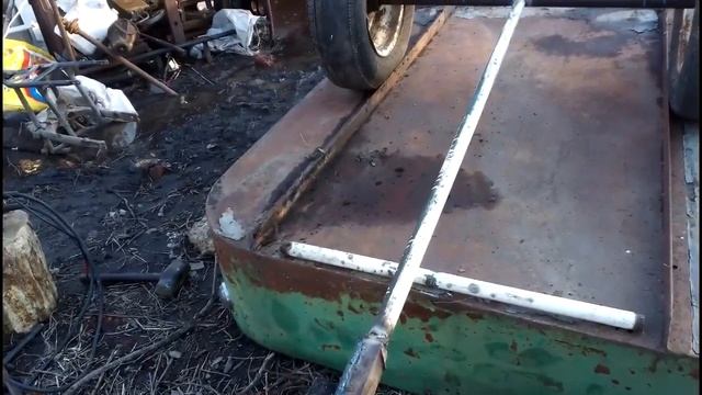 Самосвальный прицеп без гидравлики!!! 1-я часть смотреть онлайн