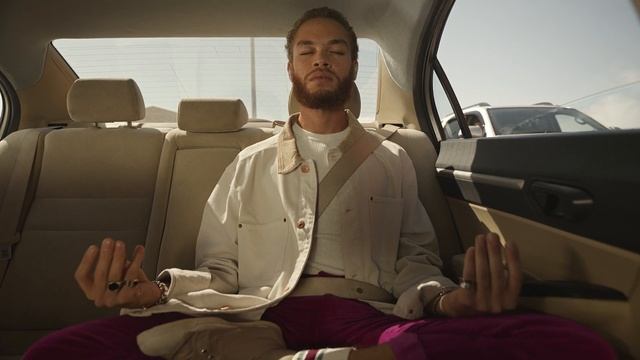 Galaxy Buds2: Погружение в свой мир | Samsung смотреть онлайн