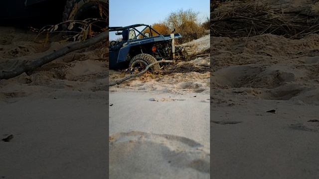 Застрял на багги в очень красивом месте) смотреть онлайн