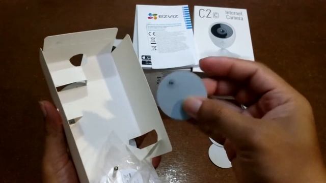 Unboxing EZVIZ C2c Internet Camera Indonesia смотреть онлайн