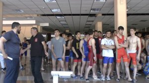 Взвешивание борцов 2022, до 61 и 57 кг, до 24 лет.