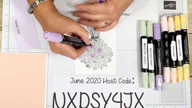 Jennifer's Facebook Live: three cards with the Hand Drawn Blooms Bundle смотреть онлайн
