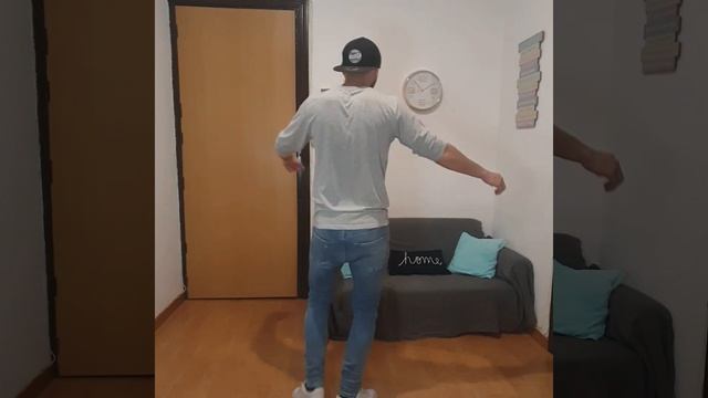 Bailar BACHATA solo HOMBRE #2-Clase de Bachata Men Style by Miguel Casas -COFFIN DANCE BACHATA REMI смотреть онлайн
