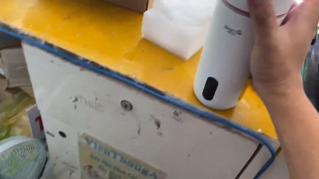 Khui hộp Bình Siêu Tốc & giữ nhiệt DEERMA DR035 смотреть онлайн