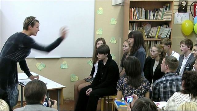КСОШ № 1 День учителя 2012 11б смотреть онлайн