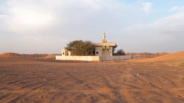 ОАЭ. Достопримечательность в пустыне. Ghost Village al Madam смотреть онлайн