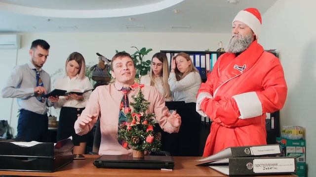 31 декабря в Понеслось – Новогодняя ночь в баре в Воронеже смотреть онлайн