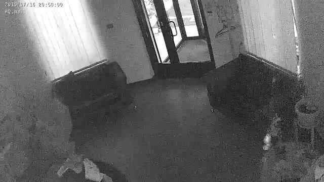 Чёрная дыра в офисе смотреть онлайн