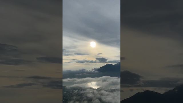 действующий вулкан Агунг.? смотреть онлайн