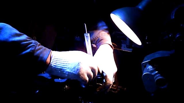 Токарный станок по металлу своими руками с помощью болгарки и сварки. Часть 3. смотреть онлайн