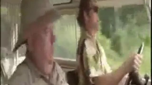 Ace Ventura 2 - Parking Scene смотреть онлайн
