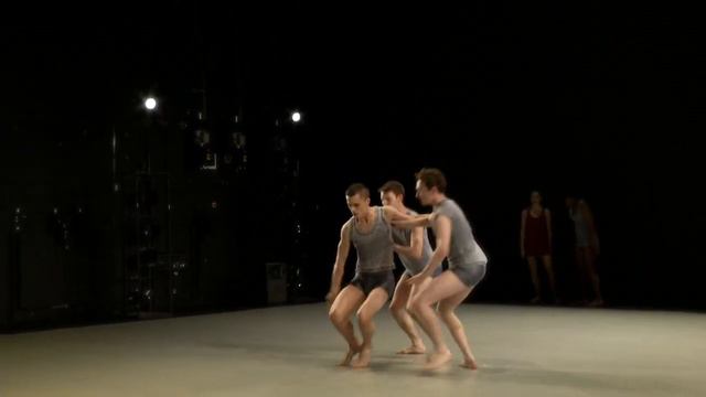 Martin Lawrance - Stronghold (performed by Richard Alston Dance Company) смотреть онлайн