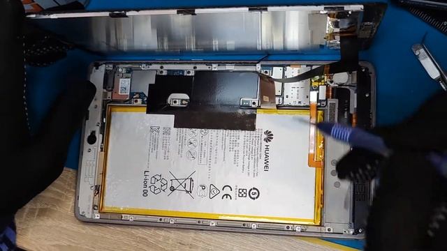 Huawei Media Pad T3 CPN-L09 8.0/10.0 Разбор / Замена аккумулятора смотреть онлайн