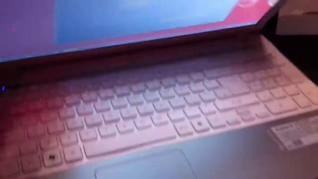 First Hands On of the Packard Bell Easynote TS with AMD Llano APU смотреть онлайн