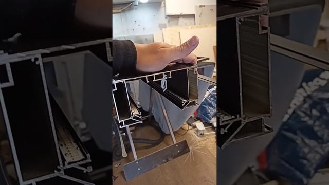 собираю модульный карниз Lumfer. скоро будет видео. смотреть онлайн
