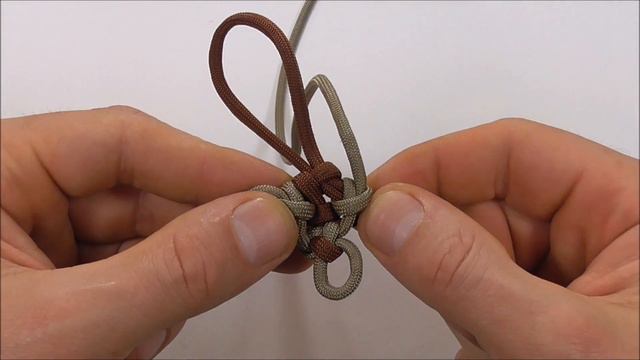Paracord Bracelet: How To Tie The "Cloven Zipper" Without Buckle смотреть онлайн