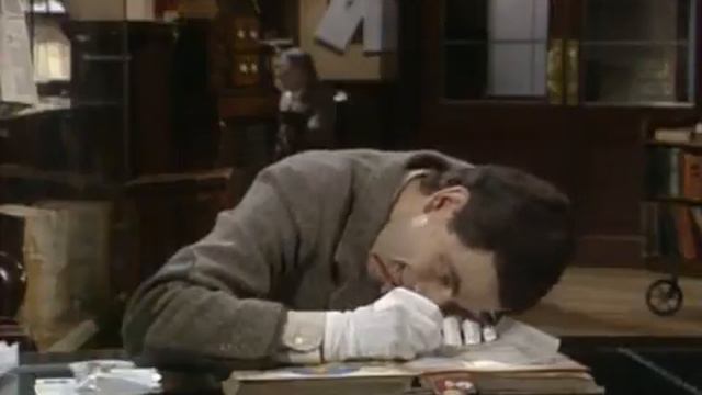 01 Мистер Бин в библиотеке The Library 1990 смотреть онлайн