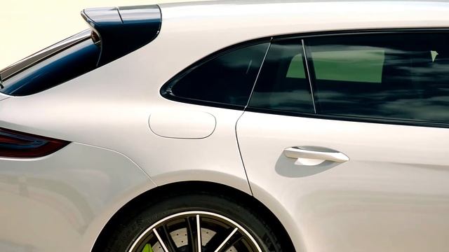 2018 Porsche Panamera Turbo S E Hybrid Sport Turismo Crayon. смотреть онлайн